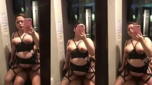 Bokep Indo Ngewe Tante Toge di Depan Cermin