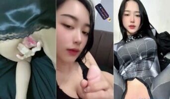 Bokep Indo ZHMELLYN Update Konten Cosplay Spiderwoman Dildo
